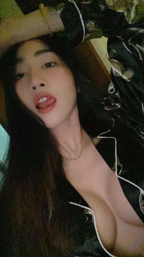 Nisa Khamarat photo 25