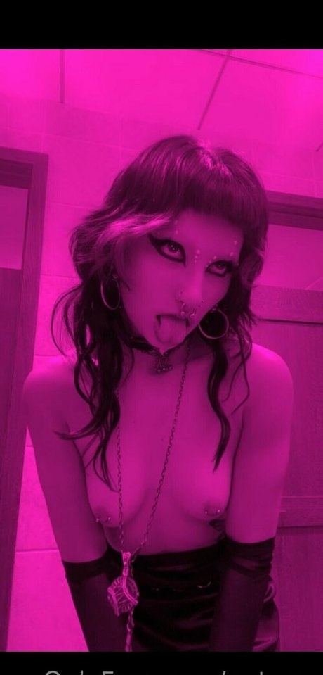 Gutwax photo 2