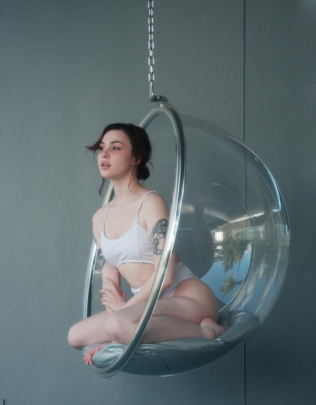 Gwenhoney photo 211