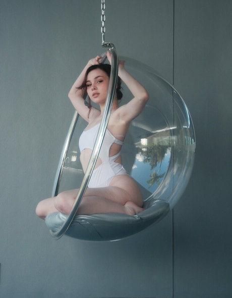 Gwenhoney photo 215