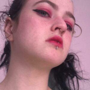 Profile photo of Hahahahelp_me