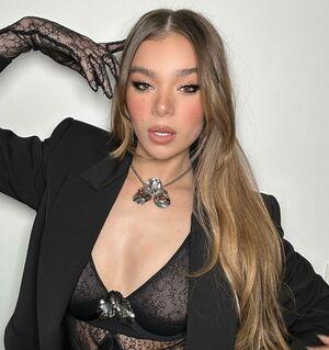 Hailee Steinfeld photo 169