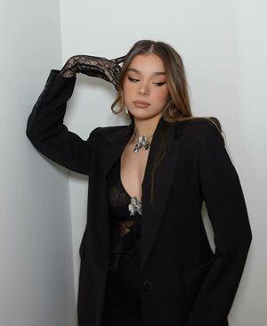 Hailee Steinfeld photo 170