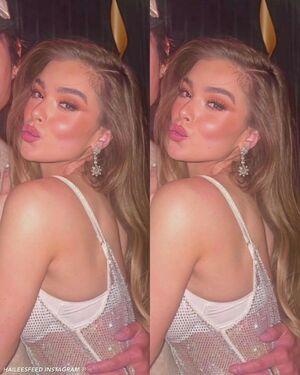 Hailee Steinfeld photo 190