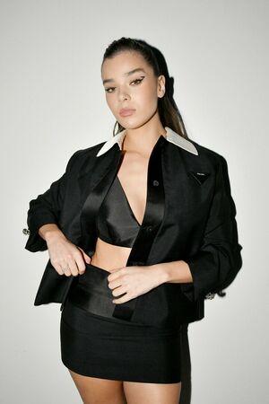 Hailee Steinfeld photo 211