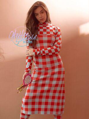 Hailee Steinfeld photo 368