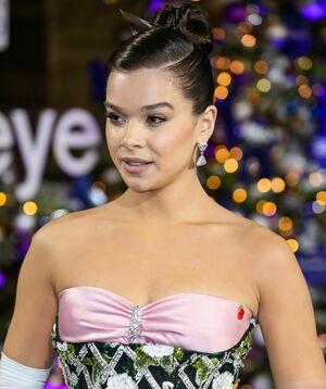 Hailee Steinfeld photo 430