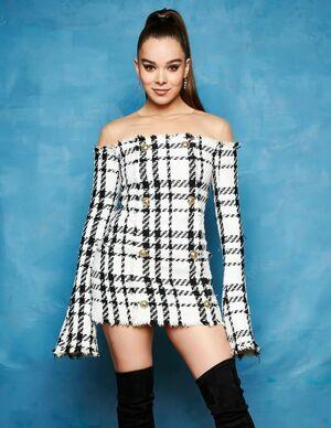 Hailee Steinfeld photo 558