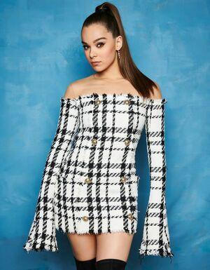 Hailee Steinfeld photo 559