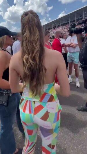 Hailee Steinfeld photo 741