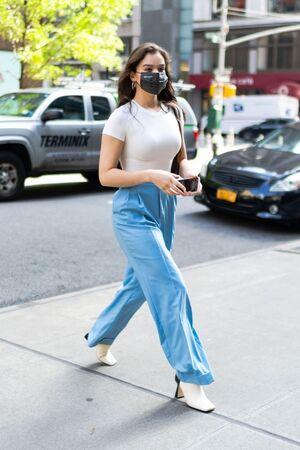 Hailee Steinfeld photo 762