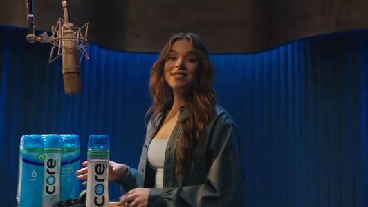 Hailee Steinfeld photo 791