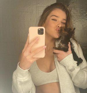 Hailee Steinfeld photo 822