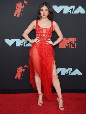 Hailee Steinfeld photo 866