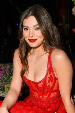 Hailee Steinfeld photo 890