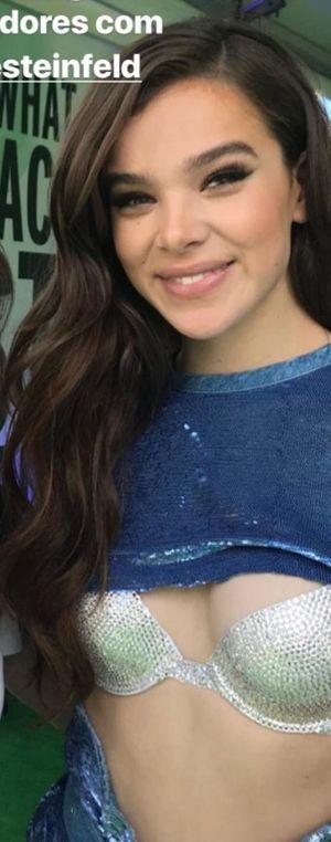 Hailee Steinfeld photo 912
