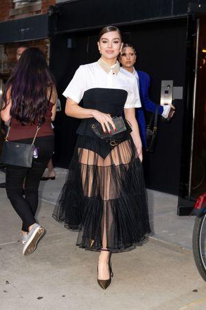 Hailee Steinfeld photo 917