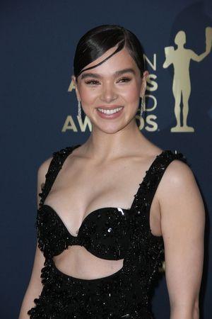 Hailee Steinfeld photo 924