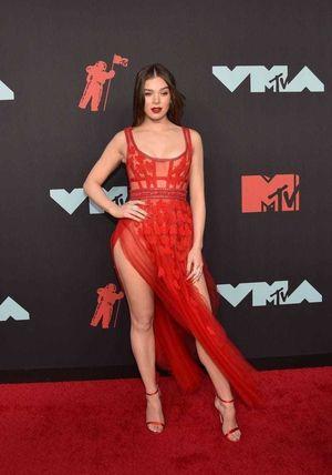 Hailee Steinfeld photo 940