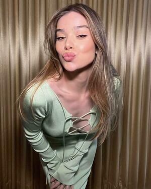 Hailee Steinfeld photo 1007