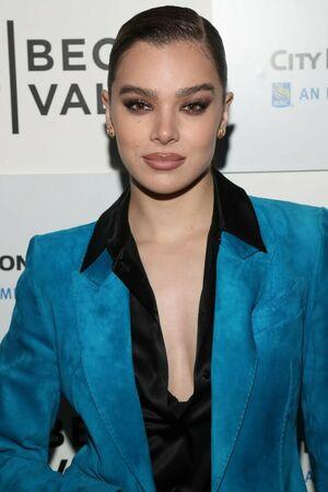 Hailee Steinfeld photo 1244