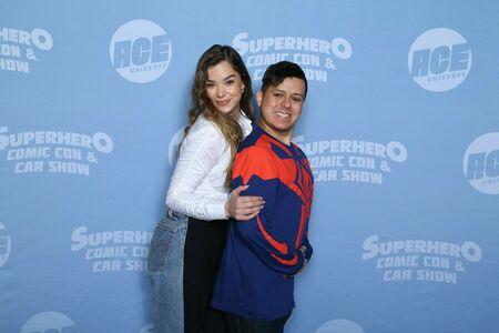 Hailee Steinfeld photo 1350