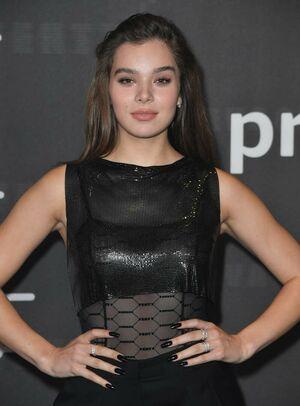 Hailee Steinfeld photo 1438