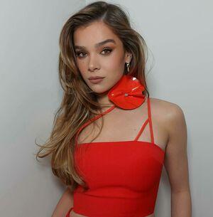 Hailee Steinfeld photo 1534