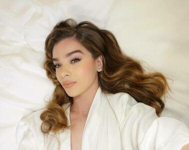 Hailee Steinfeld photo 1555