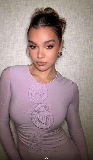 Hailee Steinfeld photo 1593