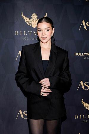 Hailee Steinfeld photo 1610
