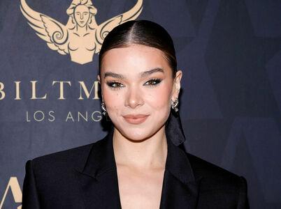 Hailee Steinfeld photo 1611