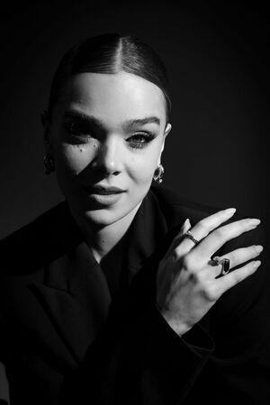 Hailee Steinfeld photo 1618