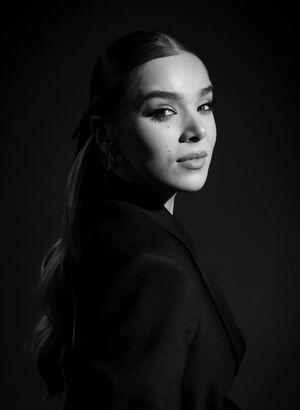Hailee Steinfeld photo 1622