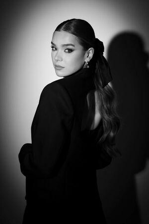 Hailee Steinfeld photo 1623