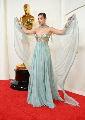 Hailee Steinfeld photo 1736