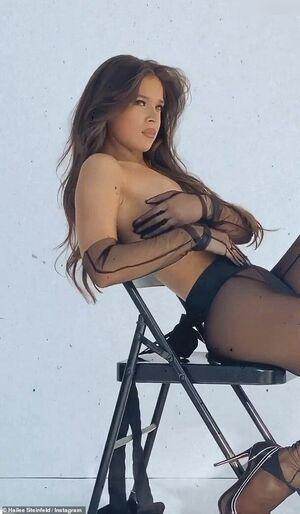 Hailee Steinfeld photo 1807