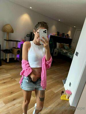 Hailey Hope photo 30