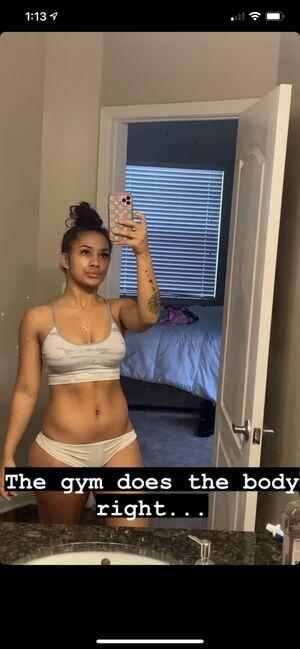 Haileynic0le__ photo 6