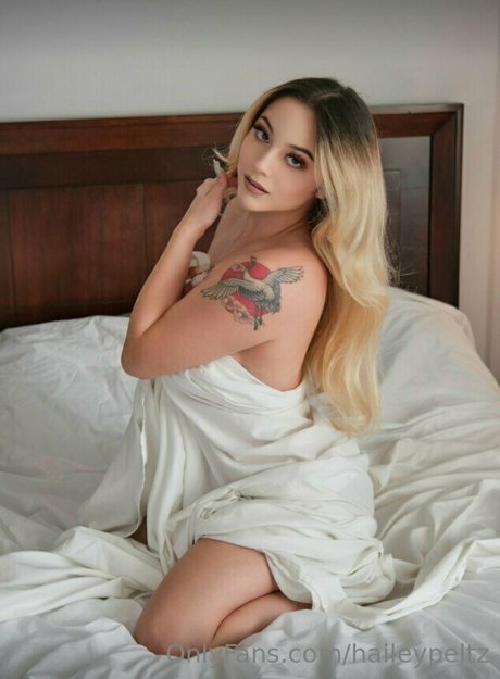 Haileypeltz photo 192