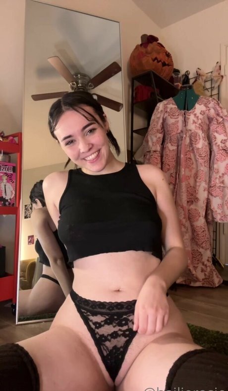 Hailie Rosie photo 150