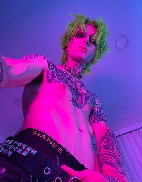 Hairjordan420 photo 7