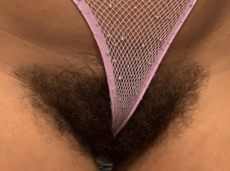 Hairy Women photo 196
