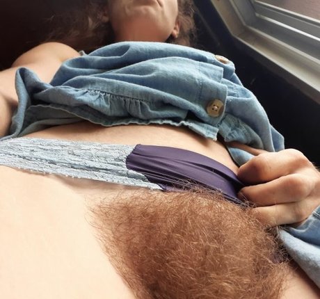Hairy Women photo 787