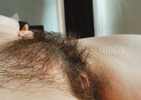 Hairy Women photo 858