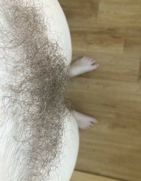 Hairy Women photo 1012