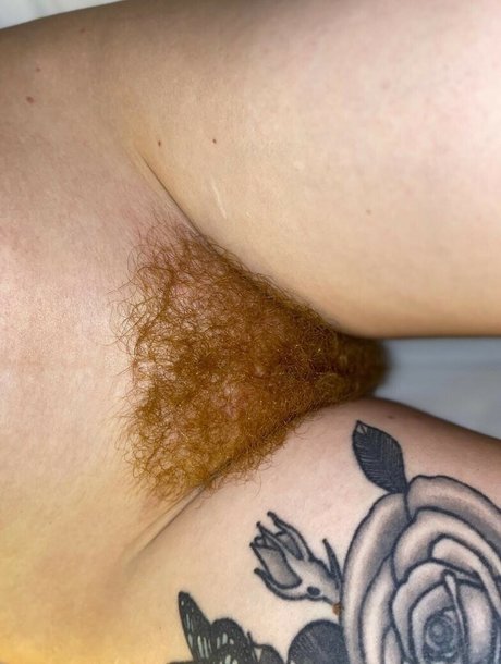 Hairy Women photo 1575