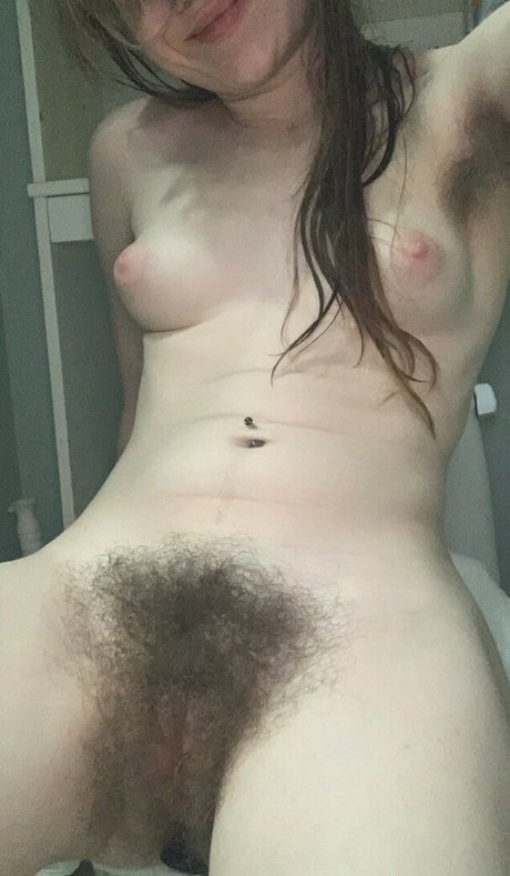 Hairy Women photo 1737
