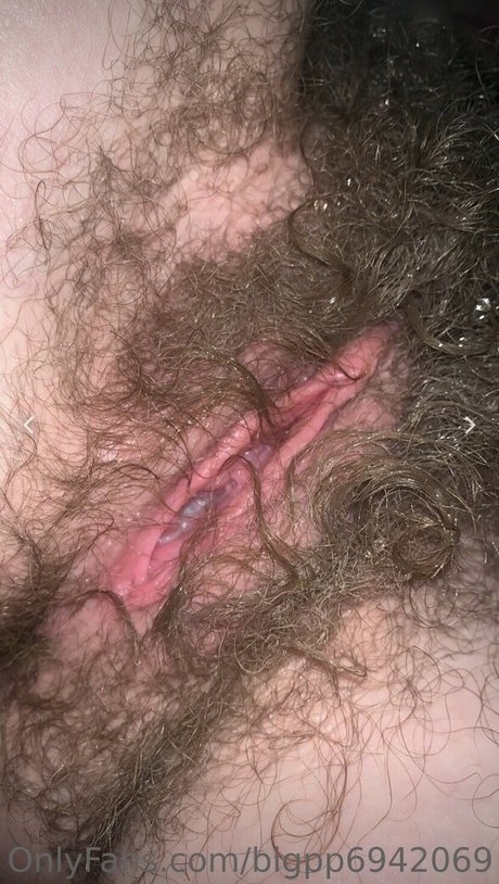 Hairy Women photo 1746