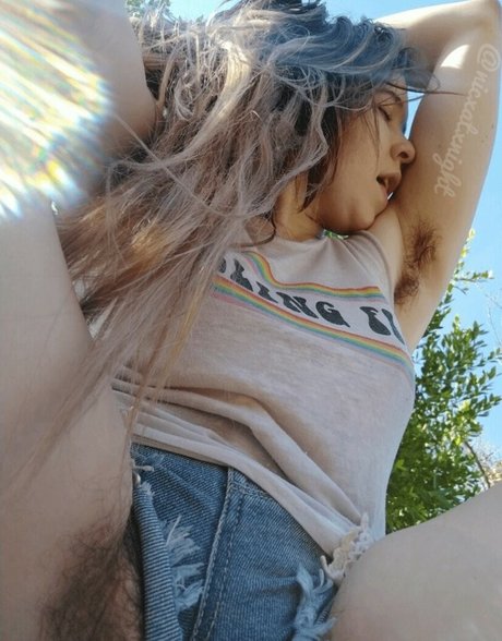 Hairy Women photo 1785